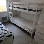 Maison Bord De - Sur