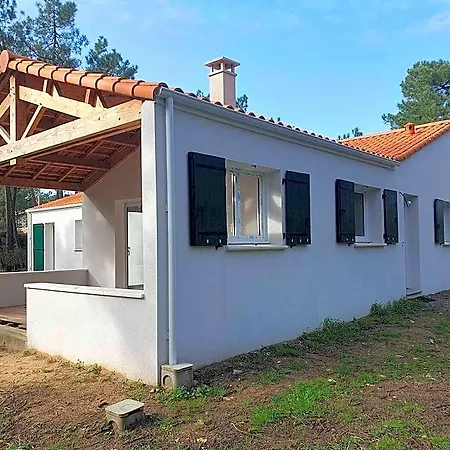 Maison Bord De - Sur *